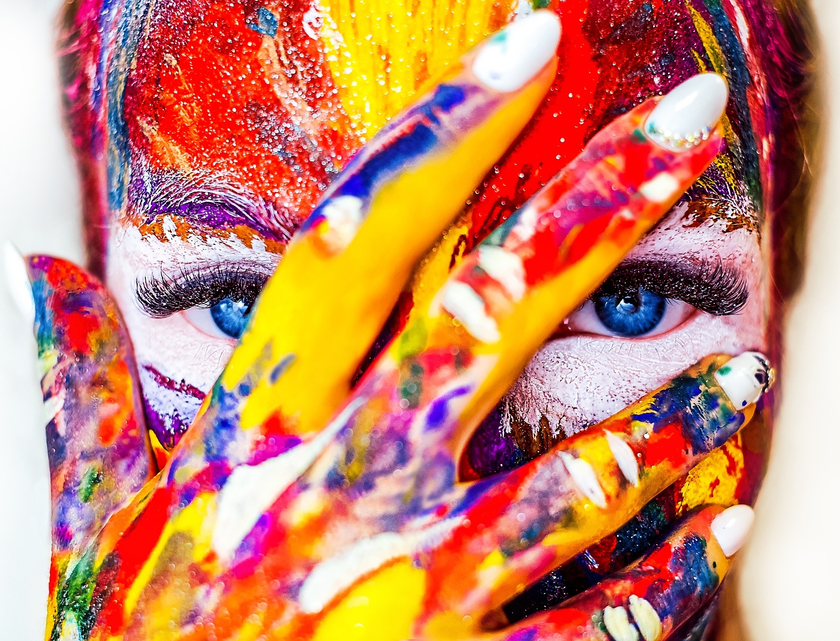 paint-2985569_1920.jpg